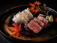 社交媒体帖子 - 豪华怀石和牛与刺身拼盘
